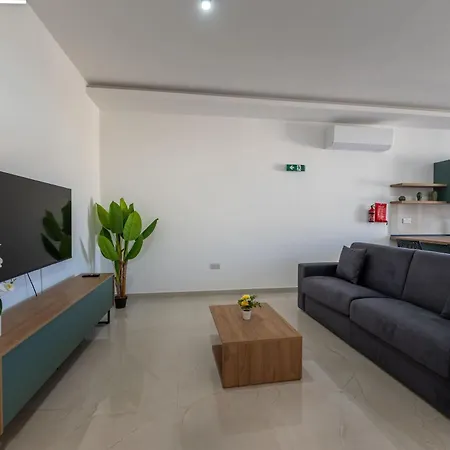 Swieqi Luxury New 2bdr - Fl6